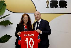 布拉特赞挪威足协主席:唯一不随波逐流的人 该让女性领导FIFA