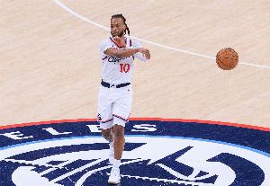 还剩2年8706万!名记:快船无理由提前续约加兰 瓦格勒乃未来基石