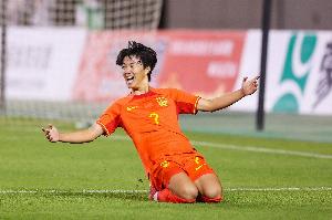 博主:16岁袁博涵完成中甲首秀,2010年龄段职业联赛第一人