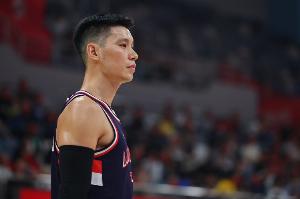 书豪to瀚森:多争取发展联盟出场机会 不必执着于NBA短暂轮换时间