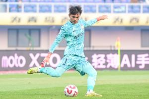 状态火热!22岁李昊中超连续5轮零封,赛季70次扑救7场零封