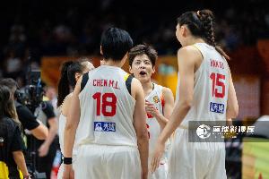 记者:中国女篮未来几年的双核已呼之欲出 韩旭+杨舒予是定海神针
