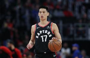 林书豪:刚夺冠时怀疑自己配不上 现在想明白我没上场但也有贡献