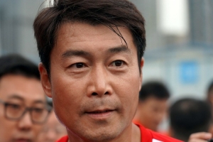 是否合规?申思祁宏已将俱乐部股份转让,新股东与两人父亲同名