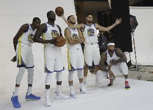考辛斯:库里&KD打比赛比训练简单多了 五星勇士或是史上最强首发