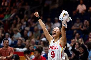 高效替补!唐子婷5投2中&罚球2中2得到7分2板2助 正负值+37