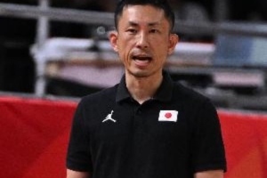 媒体人:吉本泰辅没职业背景&没圈子 在中国很多球队不敢让当主帅