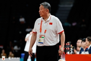 解说:宫指导该不该和会不会下课是两事 目前下课可能性几乎为零