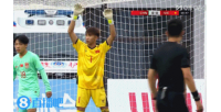 比赛第69分钟,冀政浩角球机会头球破门,U16国足1-0领先越南!