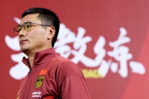 鲁媒谈国足惨败:除明确在亚洲足球的定位外,基本毫无质量可言