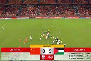 国足0-5惨败!央视解说:热身是为了更好的战斗 不是在战斗中热身
