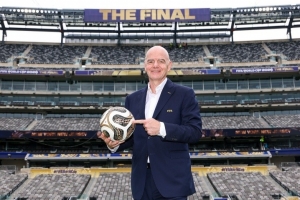 TA:FIFA预计将提出提案,2027-30年间向足球界返还超过60亿美元