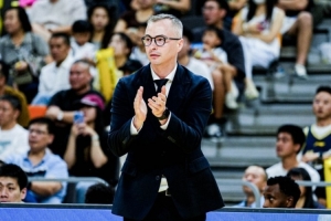媒体人:广东男篮主帅的执教水平绝对可以 能看到很多的变通
