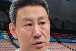 李楠:无论对方谁上谁不上 要打好自己的比赛 对阵广州有压力